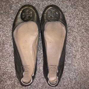 Tory Burch Minnie Travel Pewter Leather Ballet Flats Womens size 10